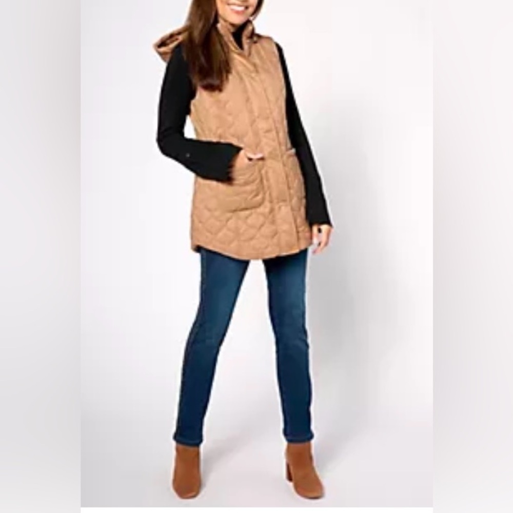 Susan Graver SP Camel Weekend Vest

A618801